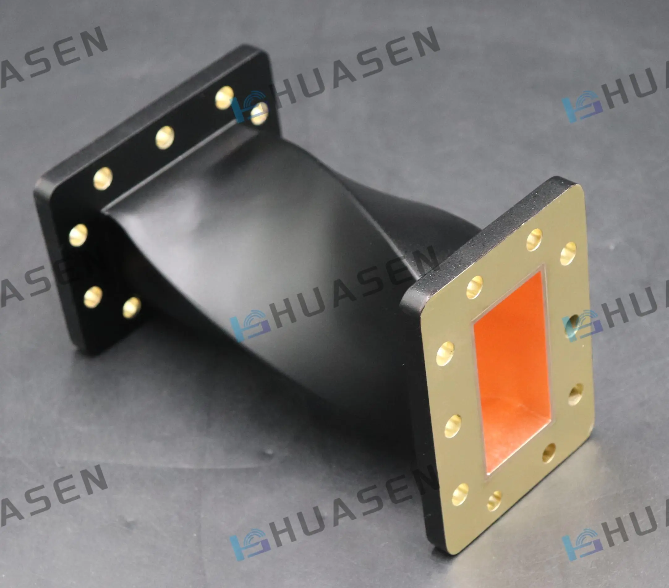 Waveguide Twist Waveguide Twist
