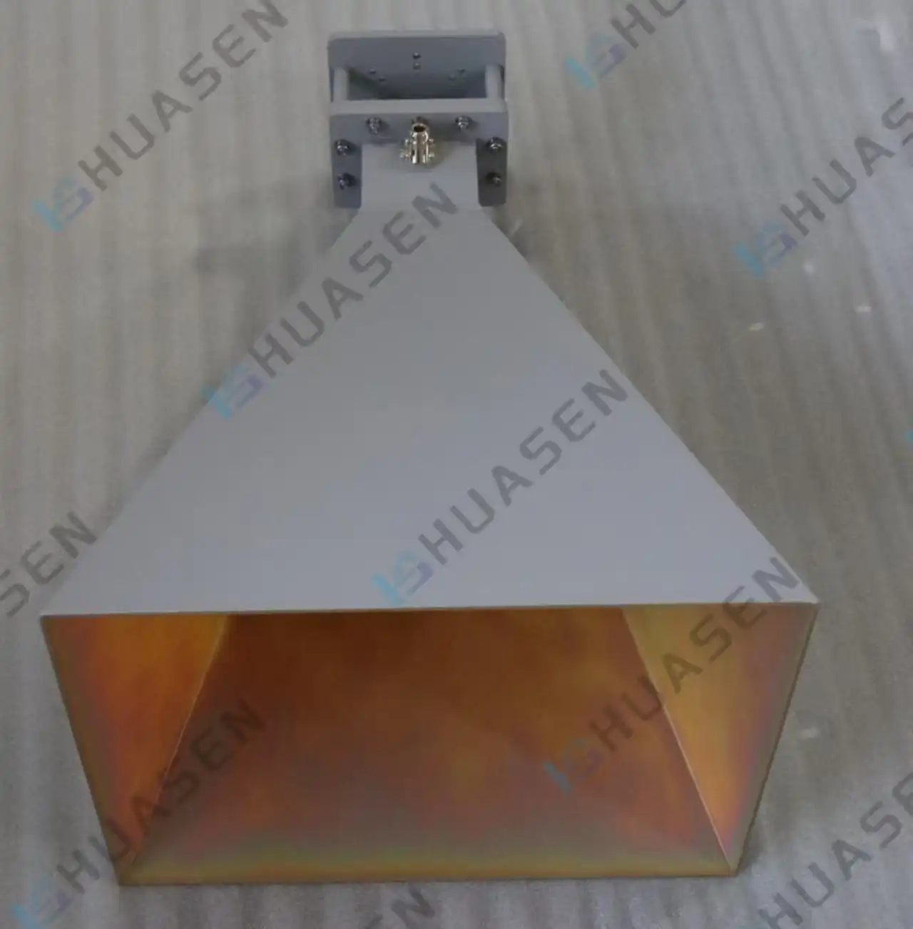 broadband antenna broadband antenna