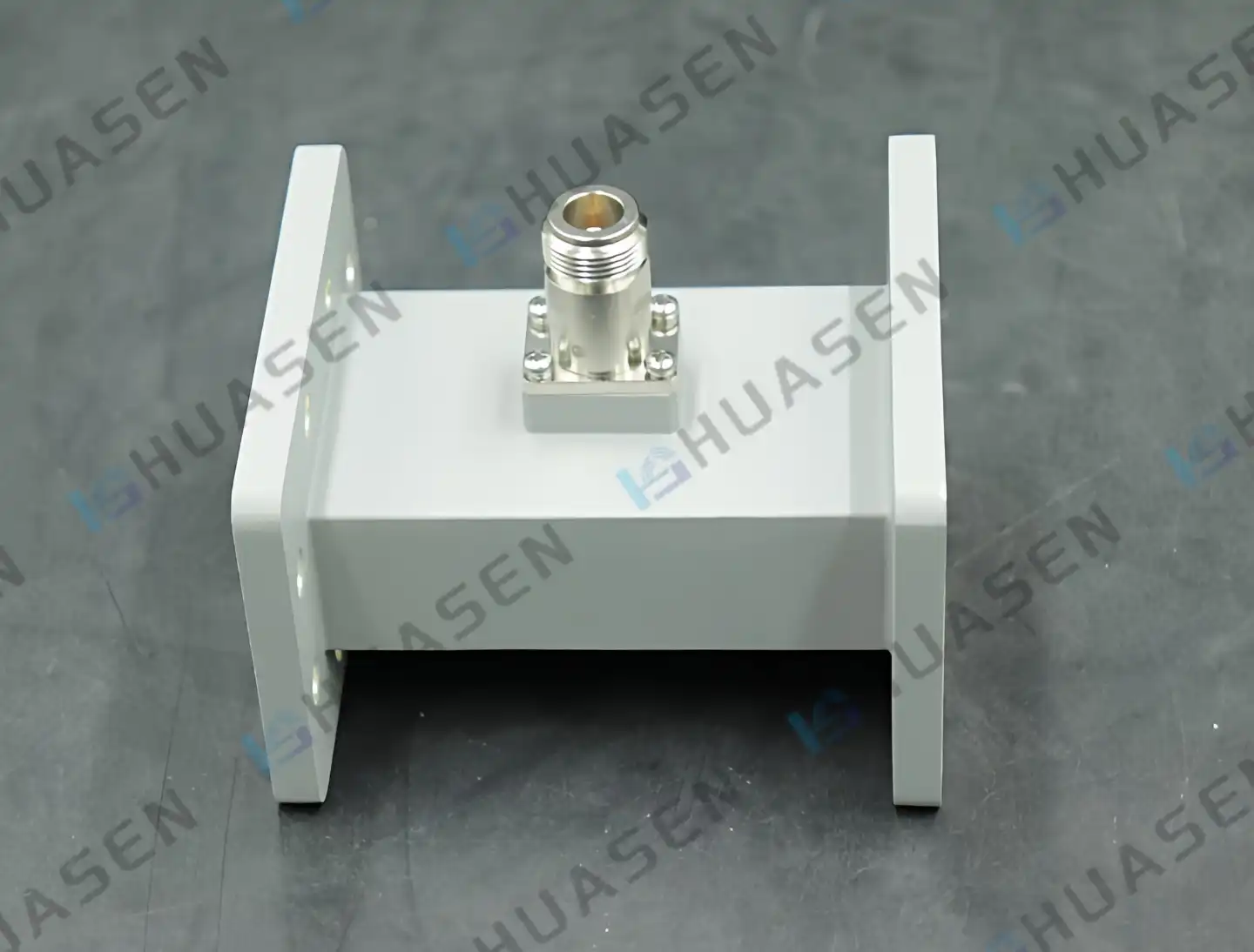 Waveguide Probe Coupler