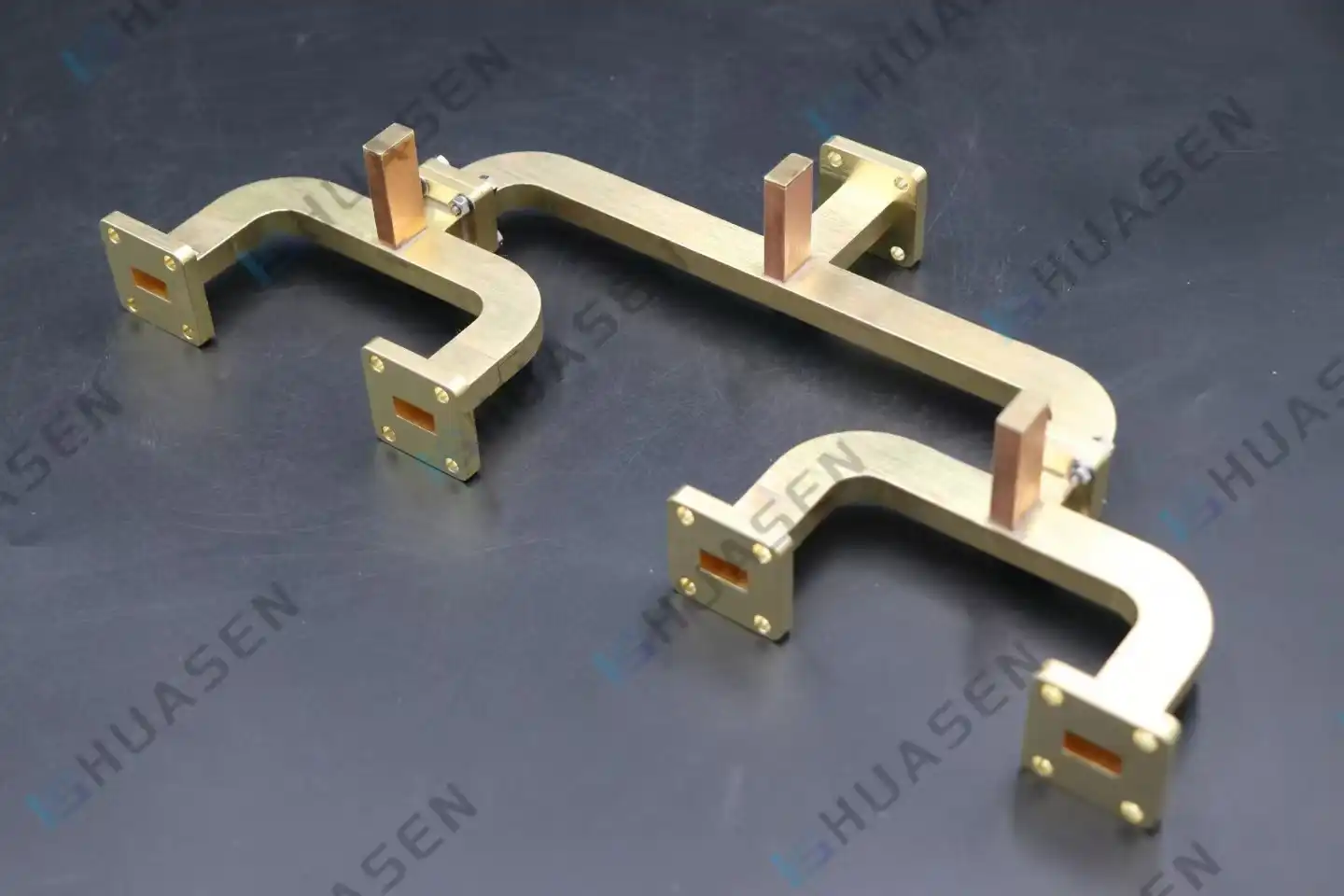 Waveguide Power Divider