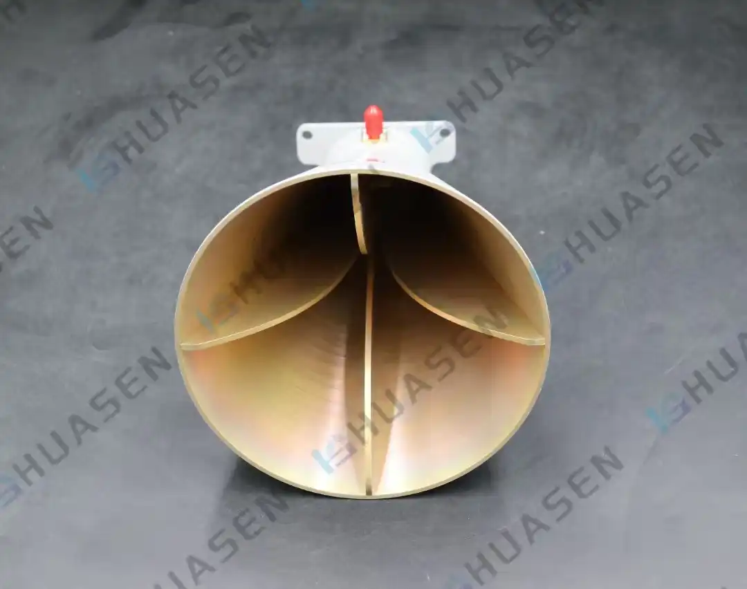 Dual Polarized Horn Antenna Dual Polarized Horn Antenna
