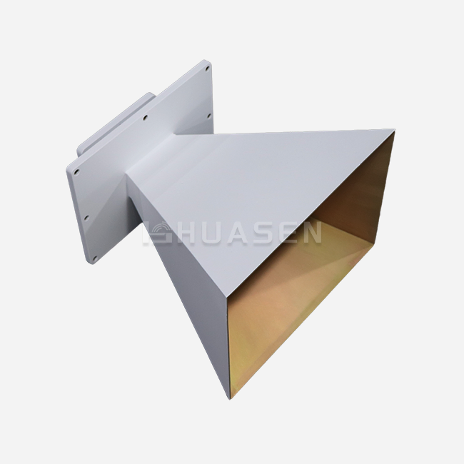 Pyramidal Horn Antenna-o