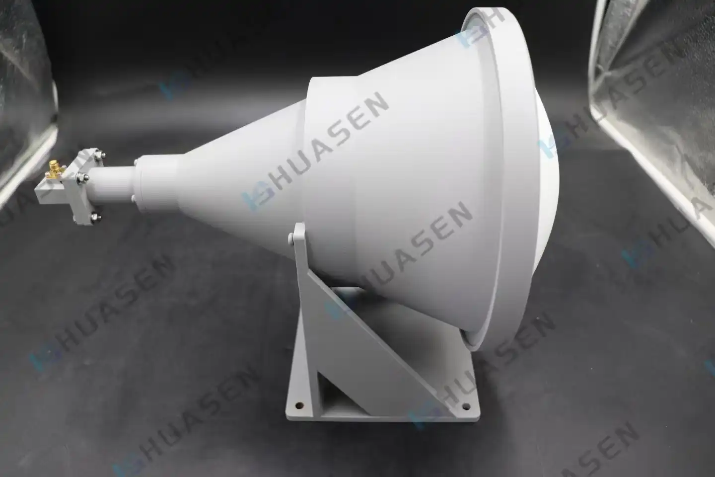 Lens Horn Antenna-9 Lens Horn Antenna-9