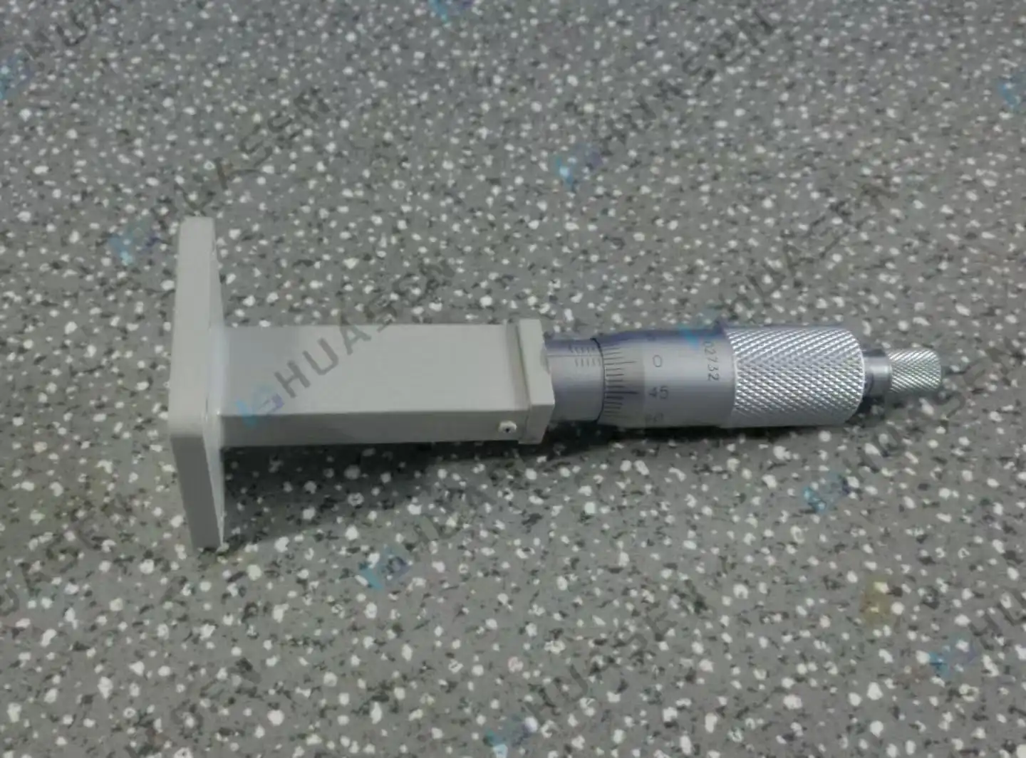 Waveguide Sliding Short-b