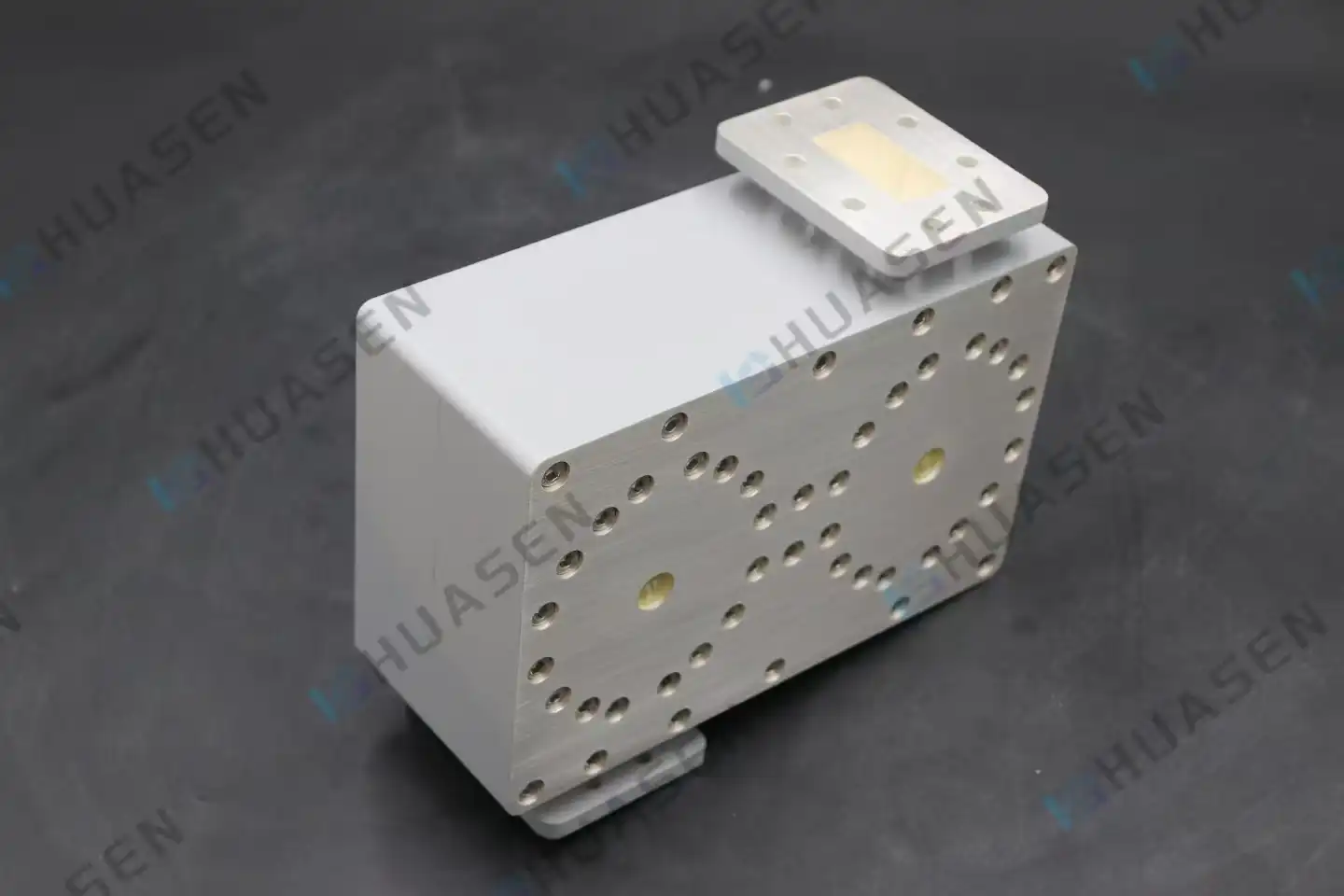 Waveguide Type Filter-q1